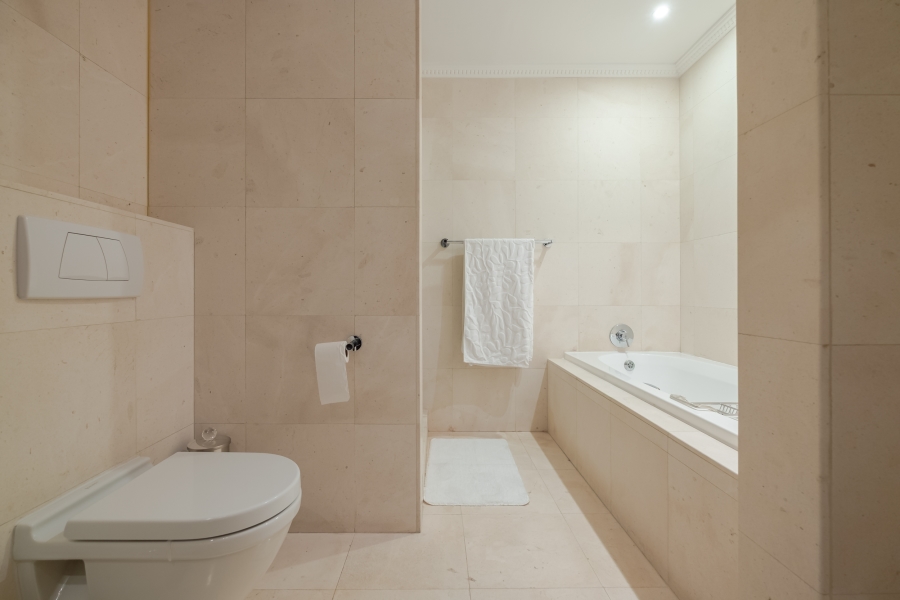 1 Bedroom Property for Sale in Mouille Point Western Cape